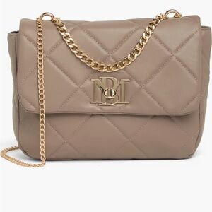 NWT Badgley Mischka Beige Quilted Chain Shoulder Bag